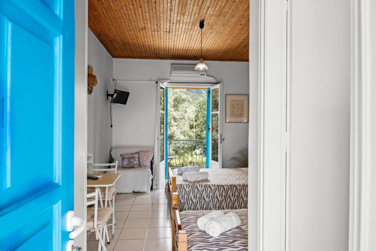 Oceanis Rooms Mikros Gialos Eksteriør bilde